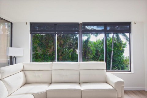 Condo in Stuart, Florida, 2 bedrooms  № 2082338 - photo 10
