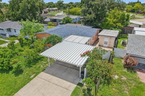 House in Pinellas Park, Florida 3 bedrooms, 124.49 sq.m. № 2201584 - photo 28
