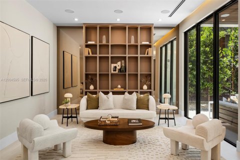 House in Miami, Florida 5 bedrooms № 2069548 - photo 7
