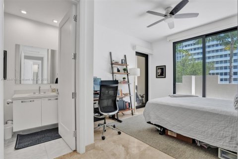 Condo in Coral Gables, Florida, 3 bedrooms  № 1790522 - photo 28