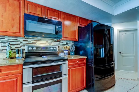 Villa ou maison à vendre à Palm Harbor, Floride: 2 chambres, 123.28 m2 № 1838866 - photo 27