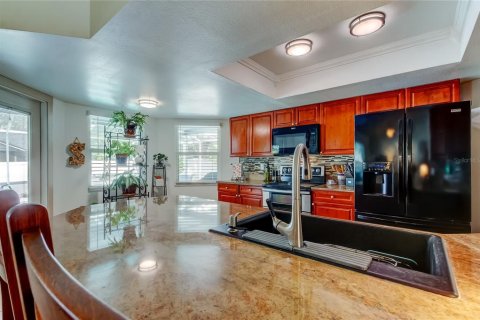 Villa ou maison à vendre à Palm Harbor, Floride: 2 chambres, 123.28 m2 № 1838866 - photo 17