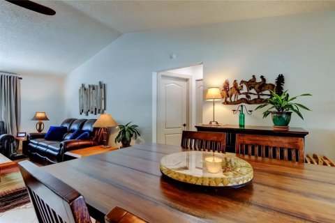 Villa ou maison à vendre à Palm Harbor, Floride: 2 chambres, 123.28 m2 № 1838866 - photo 16