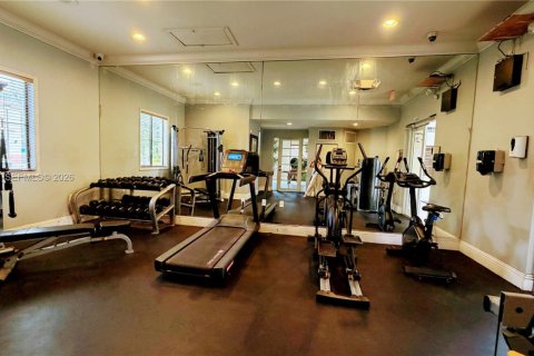 Снять в аренду кондоминиум в Майами-Гарденс, Флорида 3 спальни, 131.92м2, № 2030492 - фото 27