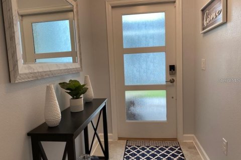Villa ou maison à louer à Davenport, Floride: 2 chambres, 128.95 m2 № 2419758 - photo 2