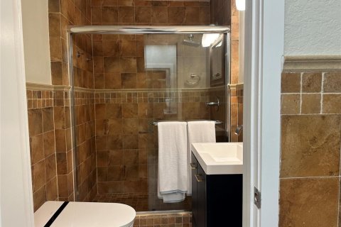 House in Pompano Beach, Florida 4 bedrooms, 241.27 sq.m. № 2158175 - photo 27