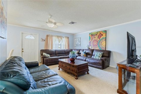 Condominio en alquiler en Sun City Center, Florida, 2 dormitorios, 91.42 m2 № 2098480 - foto 8