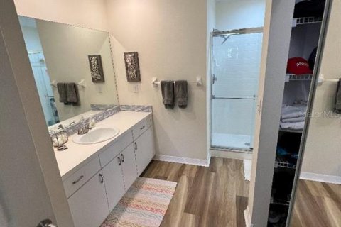 Condo in Seminole, Florida, 2 bedrooms  № 1916679 - photo 28