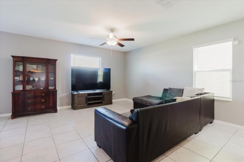 Casa en alquiler en Wimauma, Florida, 4 dormitorios, 177.81 m2 № 1904092 - foto 4