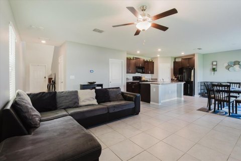 Casa en alquiler en Wimauma, Florida, 4 dormitorios, 177.81 m2 № 1904092 - foto 7