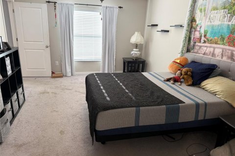 Casa en venta en Zephyrhills, Florida, 4 dormitorios, 178.19 m2 № 2233558 - foto 12
