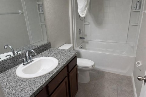 Casa en venta en Zephyrhills, Florida, 4 dormitorios, 178.19 m2 № 2233558 - foto 14