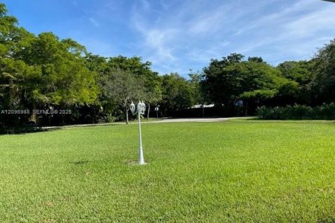 Villa ou maison à Pinecrest, Floride 4 chambres, 211.45 m2 № 2389690