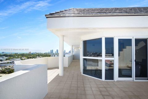 Copropriété à vendre à Miami Beach, Floride: 2 chambres, 82.68 m2 № 1964926 - photo 7