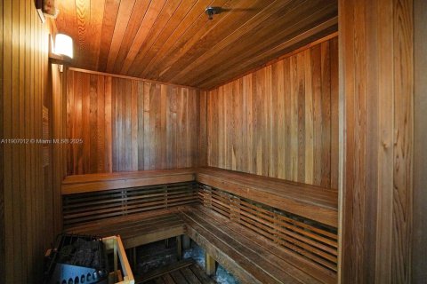 Copropriété à vendre à Miami Beach, Floride: 2 chambres, 82.68 m2 № 1964926 - photo 21