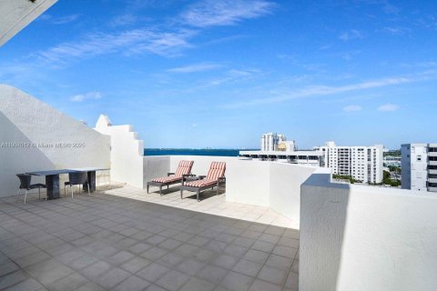 Copropriété à vendre à Miami Beach, Floride: 2 chambres, 82.68 m2 № 1964926 - photo 4