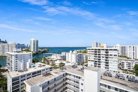 Copropriété à vendre à Miami Beach, Floride: 2 chambres, 82.68 m2 № 1964926 - photo 10
