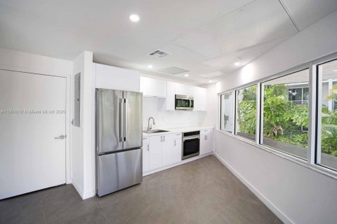 Copropriété à vendre à Miami Beach, Floride: 2 chambres, 82.68 m2 № 1964926 - photo 23