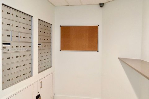 Copropriété à vendre à Miami Beach, Floride: 2 chambres, 82.68 m2 № 1964926 - photo 25