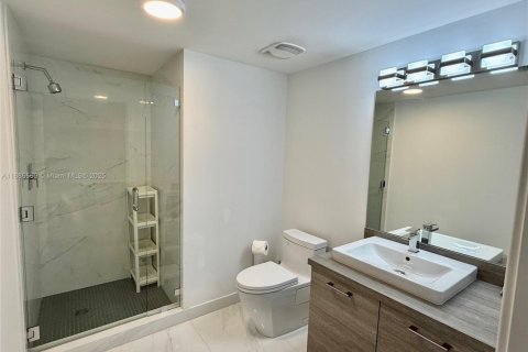 Copropriété à vendre à Sunny Isles Beach, Floride: 2 chambres, 162.86 m2 № 1950164 - photo 17