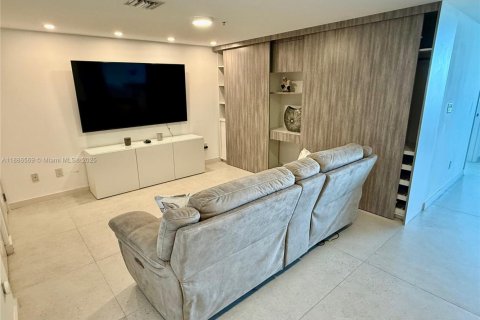 Copropriété à vendre à Sunny Isles Beach, Floride: 2 chambres, 162.86 m2 № 1950164 - photo 7