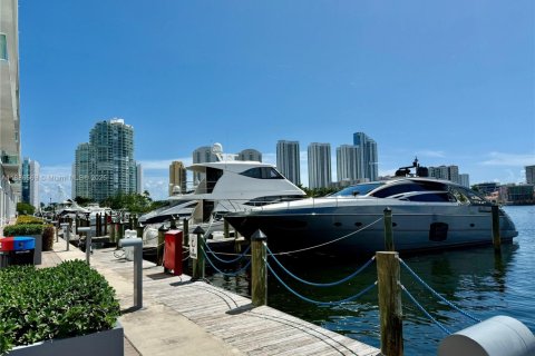 Copropriété à vendre à Sunny Isles Beach, Floride: 2 chambres, 162.86 m2 № 1950164 - photo 23