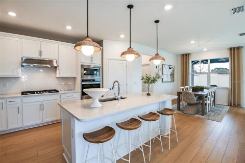 Casa en venta en Spring Hill, Florida, 3 dormitorios, 210.14 m2 № 1829716 - foto 5