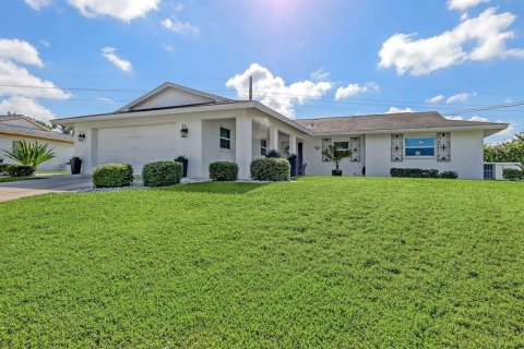 Villa ou maison à Sarasota, Floride 3 chambres, 179.12 m2 № 2406978