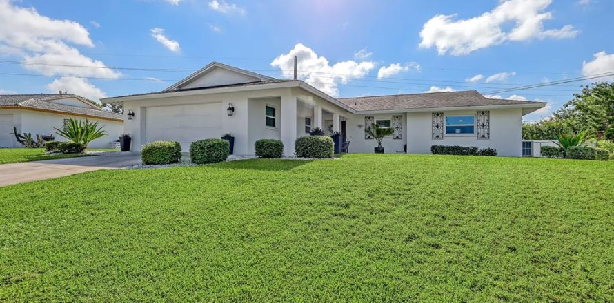 Villa ou maison à Sarasota, Floride 3 chambres, 179.12 m2 № 2406978