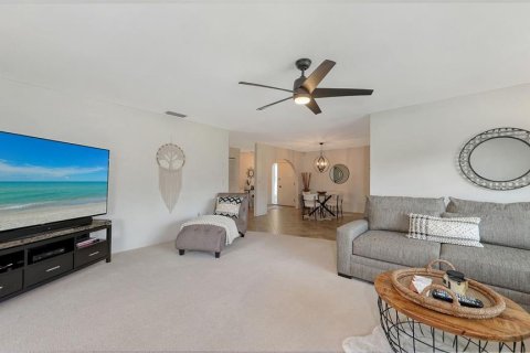 Villa ou maison à louer à Sarasota, Floride: 3 chambres, 179.12 m2 № 2406978 - photo 16