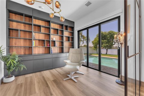 Villa ou maison à louer à Miami, Floride: 3 chambres, 278.71 m2 № 1923344 - photo 30