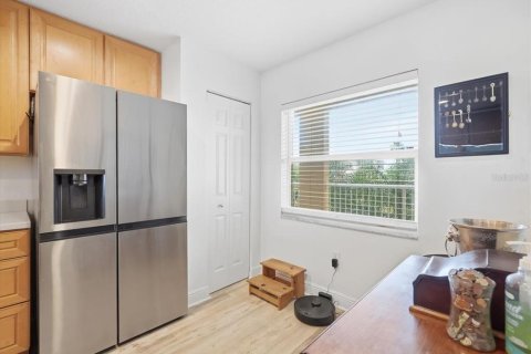 Copropriété à vendre à Madeira Beach, Floride: 2 chambres, 125.42 m2 № 2375520 - photo 13