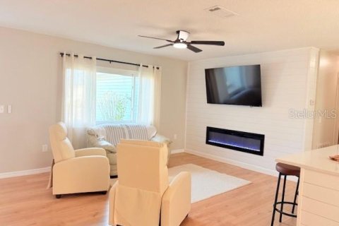 Villa ou maison à vendre à Summerfield, Floride: 3 chambres, 136.19 m2 № 2141946 - photo 6