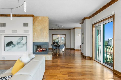 Condo in Saint Petersburg, Florida, 3 bedrooms  № 2200878 - photo 16