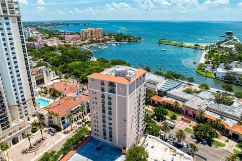 Condo in Saint Petersburg, Florida, 3 bedrooms  № 2200878 - photo 3