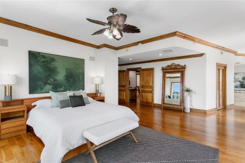 Condo in Saint Petersburg, Florida, 3 bedrooms  № 2200878 - photo 29