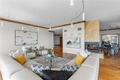 Condo in Saint Petersburg, Florida, 3 bedrooms  № 2200878 - photo 15