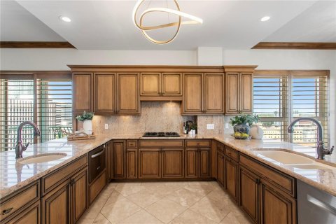 Condo in Saint Petersburg, Florida, 3 bedrooms  № 2200878 - photo 19