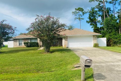 House in Palm Coast, Florida 4 bedrooms, 207.92 sq.m. № 2317224