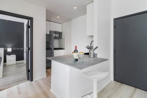 Condominio en venta en Miami Beach, Florida, 1 dormitorio, 45.52 m2 № 2005438 - foto 5