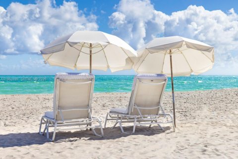 Condominio en venta en Miami Beach, Florida, 1 dormitorio, 45.52 m2 № 2005438 - foto 17