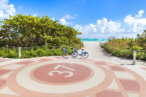 Condominio en venta en Miami Beach, Florida, 1 dormitorio, 45.52 m2 № 2005438 - foto 14