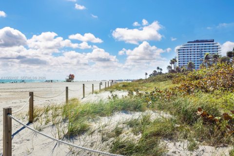 Condominio en venta en Miami Beach, Florida, 1 dormitorio, 45.52 m2 № 2005438 - foto 15