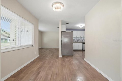 Casa en venta en Winter Haven, Florida, 3 dormitorios, 148.83 m2 № 2233491 - foto 15