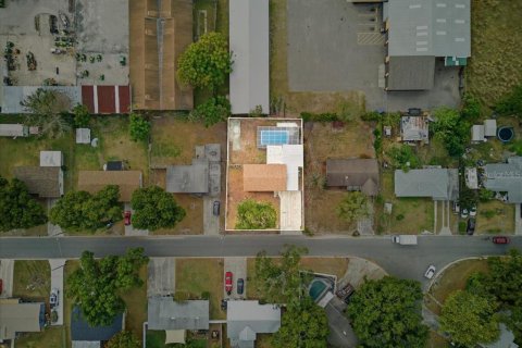 Casa en venta en Winter Haven, Florida, 3 dormitorios, 148.83 m2 № 2233491 - foto 9