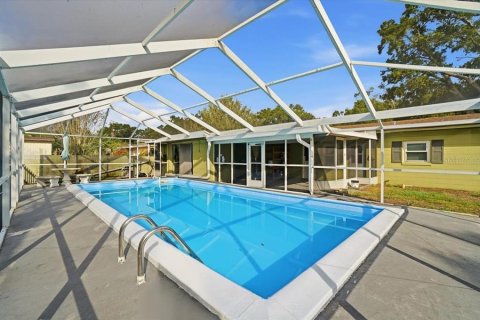 Casa en Winter Haven, Florida 3 dormitorios, 148.83 m2 № 2233491
