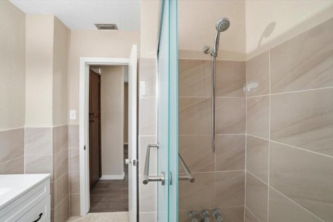 Casa en venta en Winter Haven, Florida, 3 dormitorios, 148.83 m2 № 2233491 - foto 24