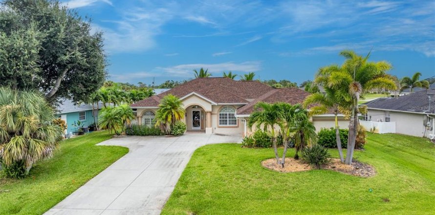 Villa ou maison à Rotonda, Floride 3 chambres, 193.98 m2 № 1919940