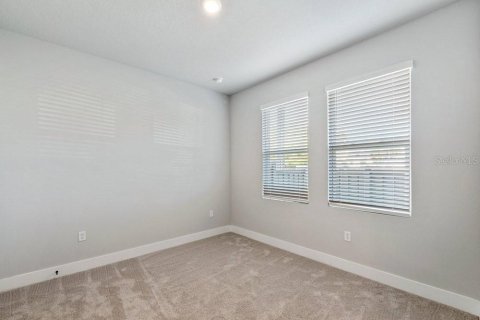 Adosado en alquiler en Saint Petersburg, Florida, 3 dormitorios, 181.16 m2 № 1829136 - foto 16