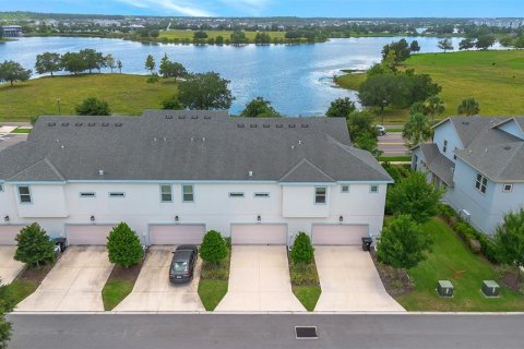 Townhouse in Orlando, Florida 2 bedrooms, 152.73 sq.m. № 2227423 - photo 26